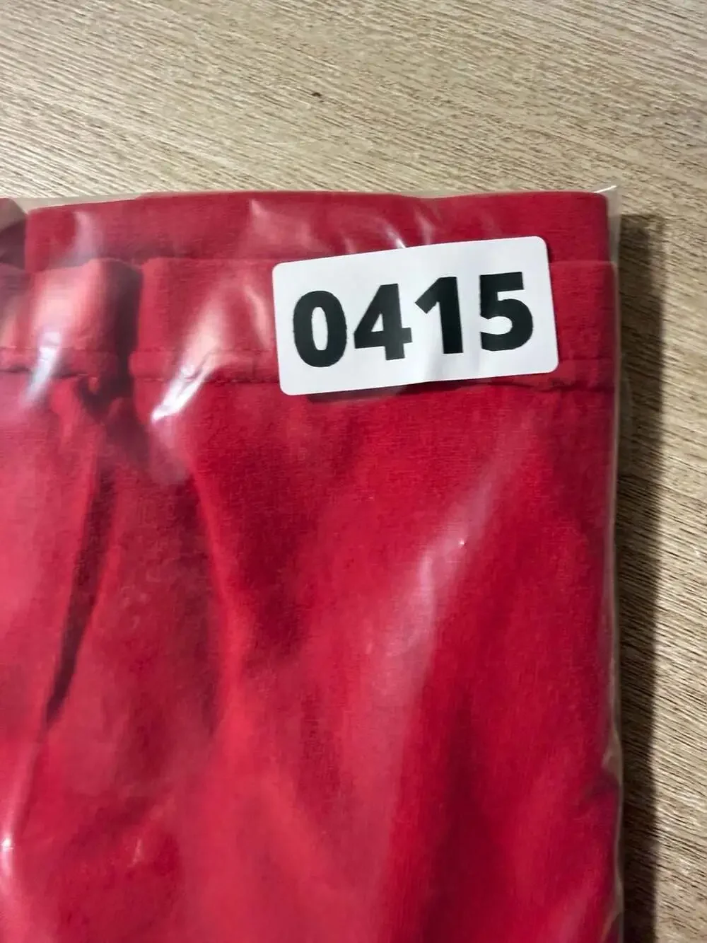 DC Shoes Red Graphic Logo T-Shirt Size M